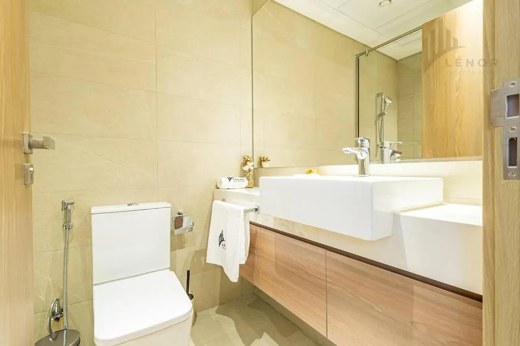 Chic 2Br With Partial Burj Khalifa View Apartment Dubai United Arab Emirates