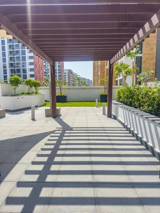 Chic 2Br With Partial Burj Khalifa View Apartment Dubai