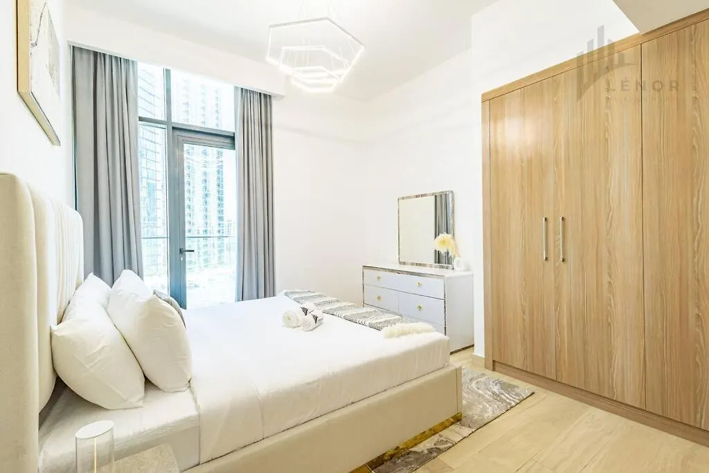 Chic 2Br With Partial Burj Khalifa View Apartment Dubai
