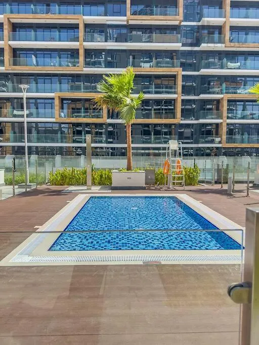 Apartament Chic 2Br With Partial Burj Khalifa View Dubaj